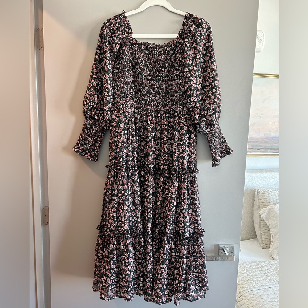 Ivy City Co Demi Dress; size M